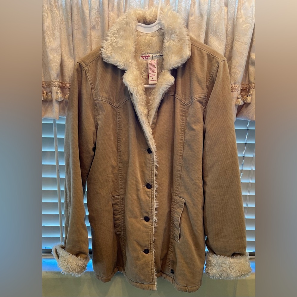 Abercrombie & Fitch Tan Jacket with Sherpa Lining